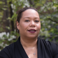 Headshot of Joanne Landers