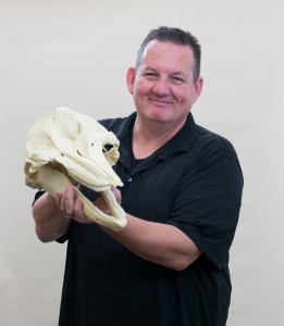 Dr Ken Thomas