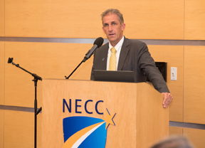 President Lane Glenn addresses the staff and faculty.