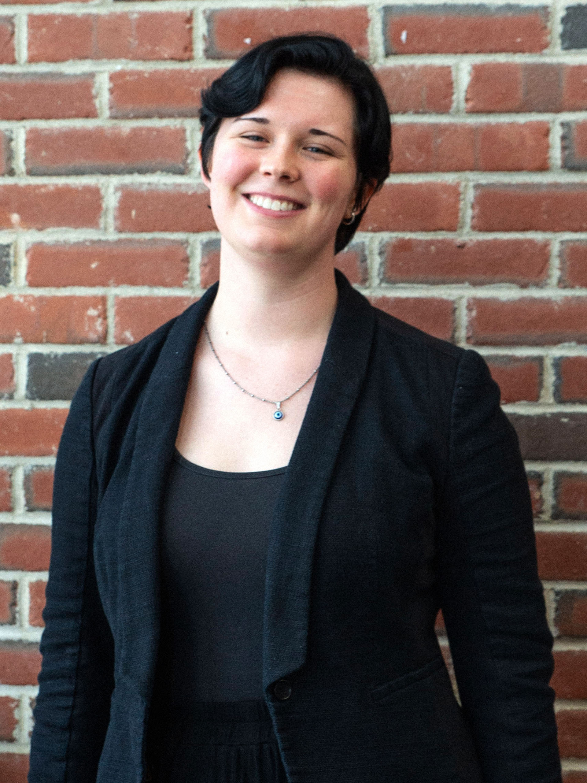 headshot of Ian Antoniou